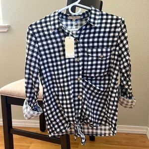 NWT Thin-layered button down plaid •NEW WITH TAGS•